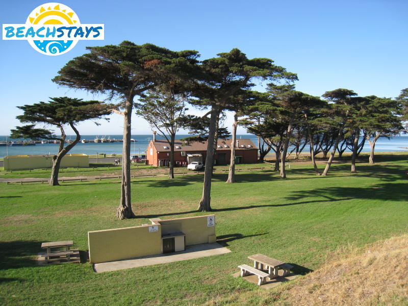 Foreshore gardens near Portarlington Pier