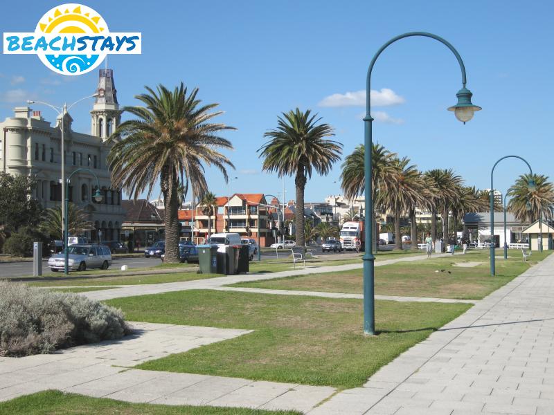 Foreshore at Hotel Victoria