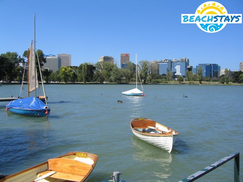 Albert Park Lake