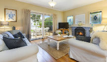 Blue Moon Cottages - Shearwater Cottage