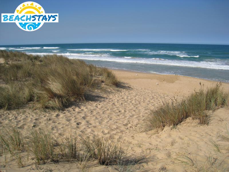 Golden Beach Beach Stays Beach And Coast Accommodation Victoria Australia