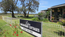 Lakes Entrance Waterfront Cottages