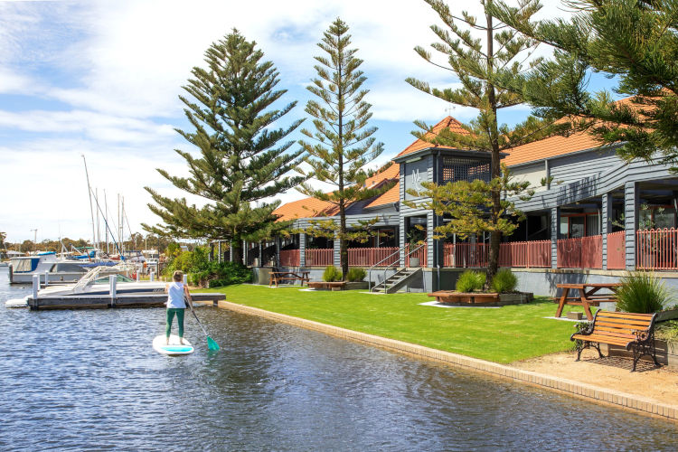 Mariners Cove Motel & Apartments, Paynesville