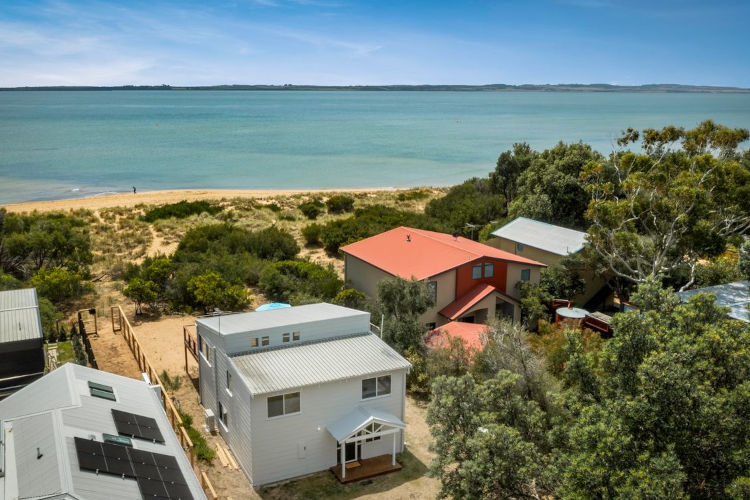 SilverTide Retreat, Silverleaves